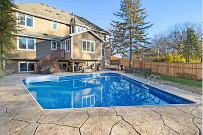 10954 Yukon Avenue S, Bloomington, MN 55438 - Photo 7