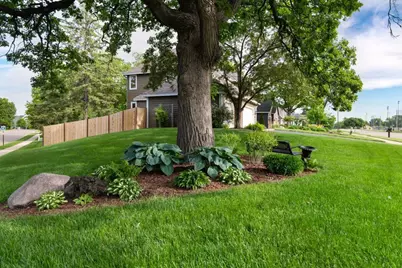 10954 Yukon Avenue S, Bloomington, MN 55438 - Photo 7