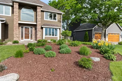 10954 Yukon Avenue S, Bloomington, MN 55438 - Photo 3