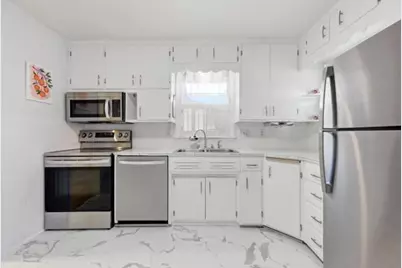 222 24th Avenue N, Fargo, ND 58102 - Photo 7