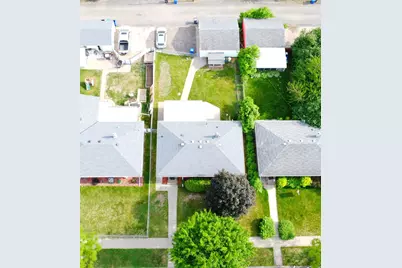 1640 Montana Avenue E, Saint Paul, MN 55106 - Photo 3
