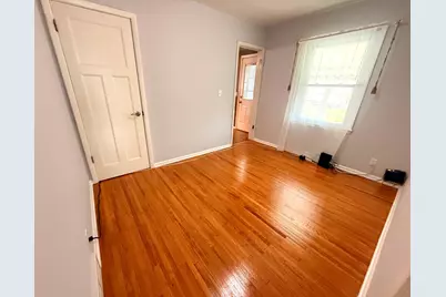 1640 Montana Avenue E, Saint Paul, MN 55106 - Photo 25