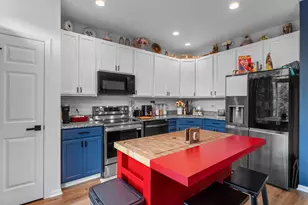 4652 Woodland Ave, Shakopee, MN 55379 - Photo 11