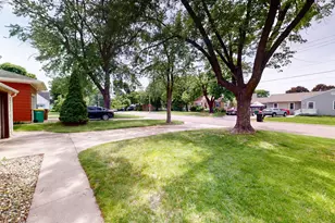 904 Clausen Ave, Albert Lea, MN 56007 - Photo 41