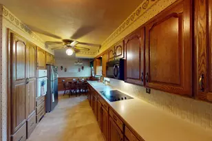 904 Clausen Ave, Albert Lea, MN 56007 - Photo 9