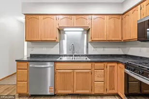 1906 Tuenge Dr, Stillwater, MN 55082 - Photo 9