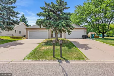 1906 Tuenge Drive, Stillwater, MN 55082 - Photo 3