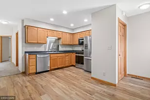1906 Tuenge Dr, Stillwater, MN 55082 - Photo 5