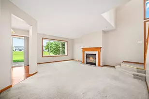 15671 Finch Ave, Apple Valley, MN 55124 - Photo 3