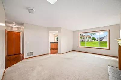 15671 Finch Avenue, Apple Valley, MN 55124 - Photo 5