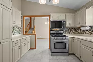 9199 Orchid Ln N, Maple Grove, MN 55369 - Photo 17