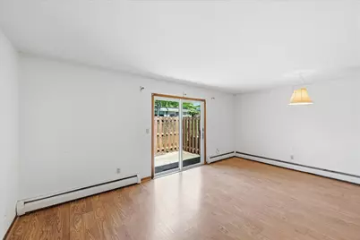 6081 Paris Avenue N #B2, Stillwater, MN 55082 - Photo 11