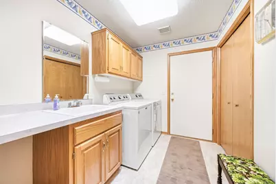 13845 85th Place N, Maple Grove, MN 55369 - Photo 15