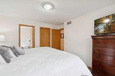 9487 Winslow N, Maple Grove, MN 55311 - Photo 23