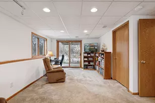 9487 Winslow N, Maple Grove, MN 55311 - Photo 33