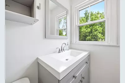 8401 15th Avenue S, Bloomington, MN 55425 - Photo 23