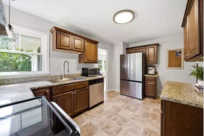 8401 15th Avenue S, Bloomington, MN 55425 - Photo 9