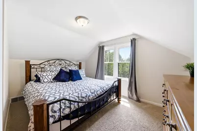 8401 15th Avenue S, Bloomington, MN 55425 - Photo 19
