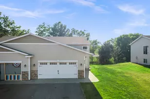 415 15th Ave S, Princeton, MN 55371 - Photo 3