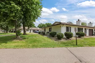 7905 85th Ct N, Brooklyn Park, MN 55445 - Photo 21