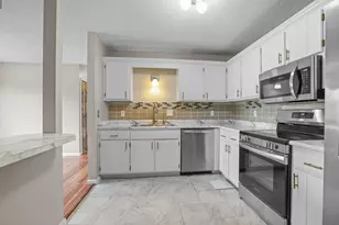 7905 85th Ct N, Brooklyn Park, MN 55445 - Photo 15
