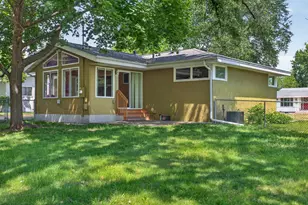2819 Nash Rd, Brooklyn Center, MN 55430 - Photo 5