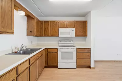 2601 Kenzie Terrace #231, Saint Anthony, MN 55418 - Photo 15