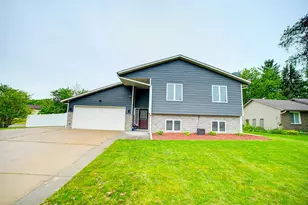 15614 Heywood Way, Apple Valley, MN 55124 - Photo 33