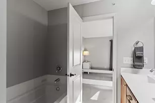 3403 Chestnut Ln, Eagan, MN 55123 - Photo 23