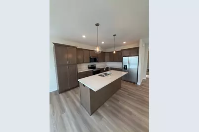 1124 Marlene Avenue, River Falls, WI 54022 - Photo 11