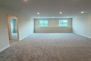 1124 Marlene Ave, River Falls, WI 54022 - Photo 17
