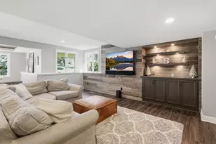 10368 Bluff Rd, Eden Prairie, MN 55347 - Photo 33