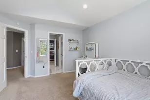 10368 Bluff Rd, Eden Prairie, MN 55347 - Photo 29