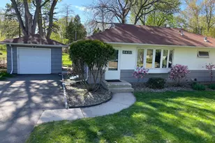 8430 Knox Ave S, Bloomington, MN 55431 - Photo 39