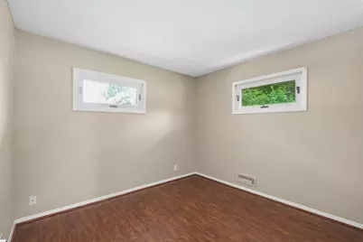 8430 Knox Avenue S, Bloomington, MN 55431 - Photo 15