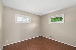8430 Knox Ave S, Bloomington, MN 55431 - Photo 15
