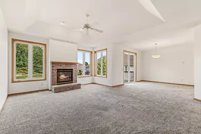 16568 Irwindale Way, Lakeville, MN 55044 - Photo 7