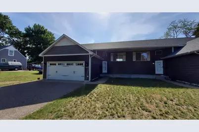307 13th Avenue N, Princeton, MN 55371 - Photo 1