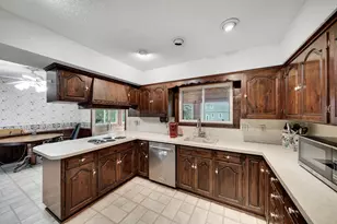 360 Sophia Ave, Hamburg, MN 55339 - Photo 7