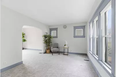 902 Dodd Road, West Saint Paul, MN 55118 - Photo 5