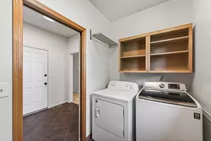 11374 Balsam Way, Woodbury, MN 55129 - Photo 15