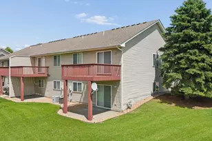 13088 Vintage St NW, Coon Rapids, MN 55448 - Photo 25