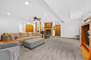2000 Schmidt Ct SE, Rochester, MN 55904 - Photo 7