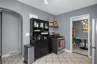 871 Sherwood Ave, Saint Paul, MN 55106 - Photo 15