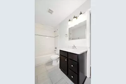 600 W 32nd Street #3, Minneapolis, MN 55408 - Photo 15