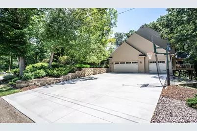 4015 Hosford Hills Road, Eagan, MN 55123 - Photo 45