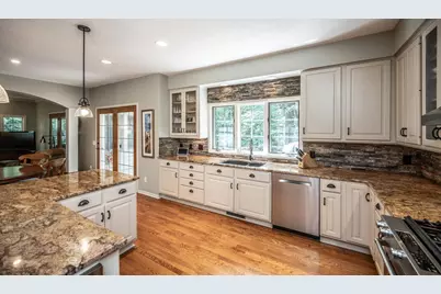 4015 Hosford Hills Road, Eagan, MN 55123 - Photo 7
