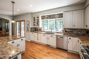 4015 Hosford Hills Rd, Eagan, MN 55123 - Photo 7