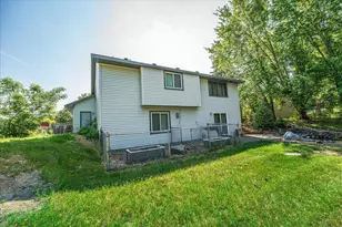 13638 Hidden Creek Dr, Andover, MN 55304 - Photo 13