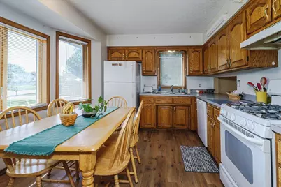 13638 Hidden Creek Drive, Andover, MN 55304 - Photo 3